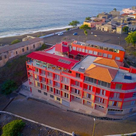סאו פיליפי Hotel Ocean View & Restaurante Seafood מראה חיצוני תמונה