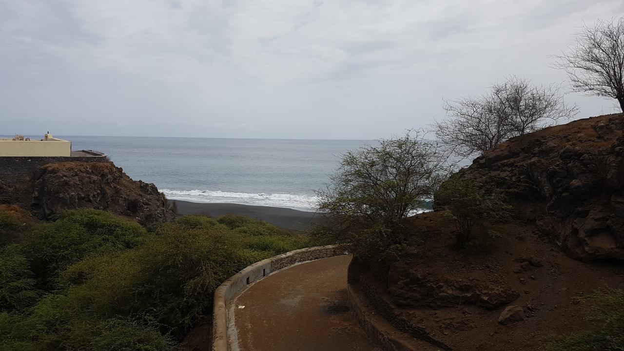 סאו פיליפי Hotel Ocean View & Restaurante Seafood מראה חיצוני תמונה