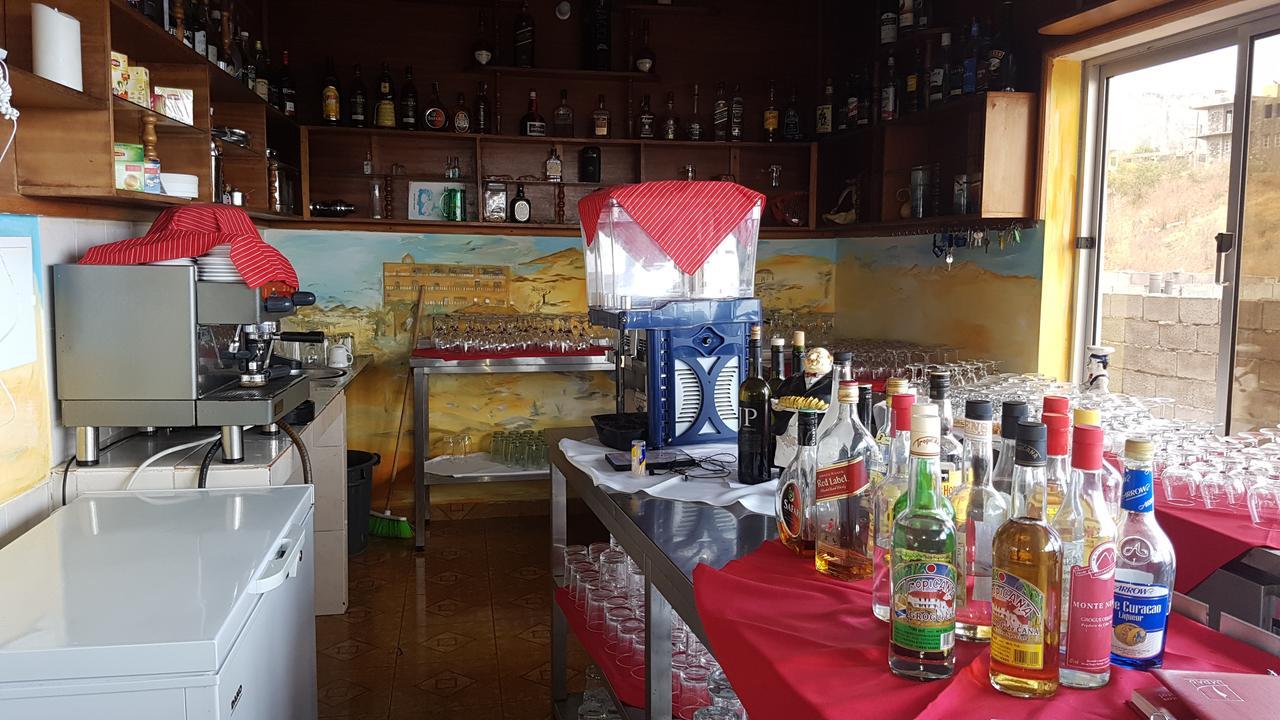 סאו פיליפי Hotel Ocean View & Restaurante Seafood מראה חיצוני תמונה