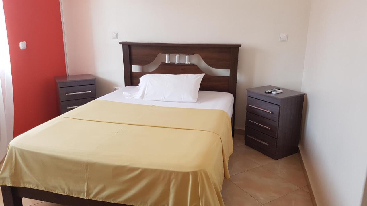סאו פיליפי Hotel Ocean View & Restaurante Seafood מראה חיצוני תמונה