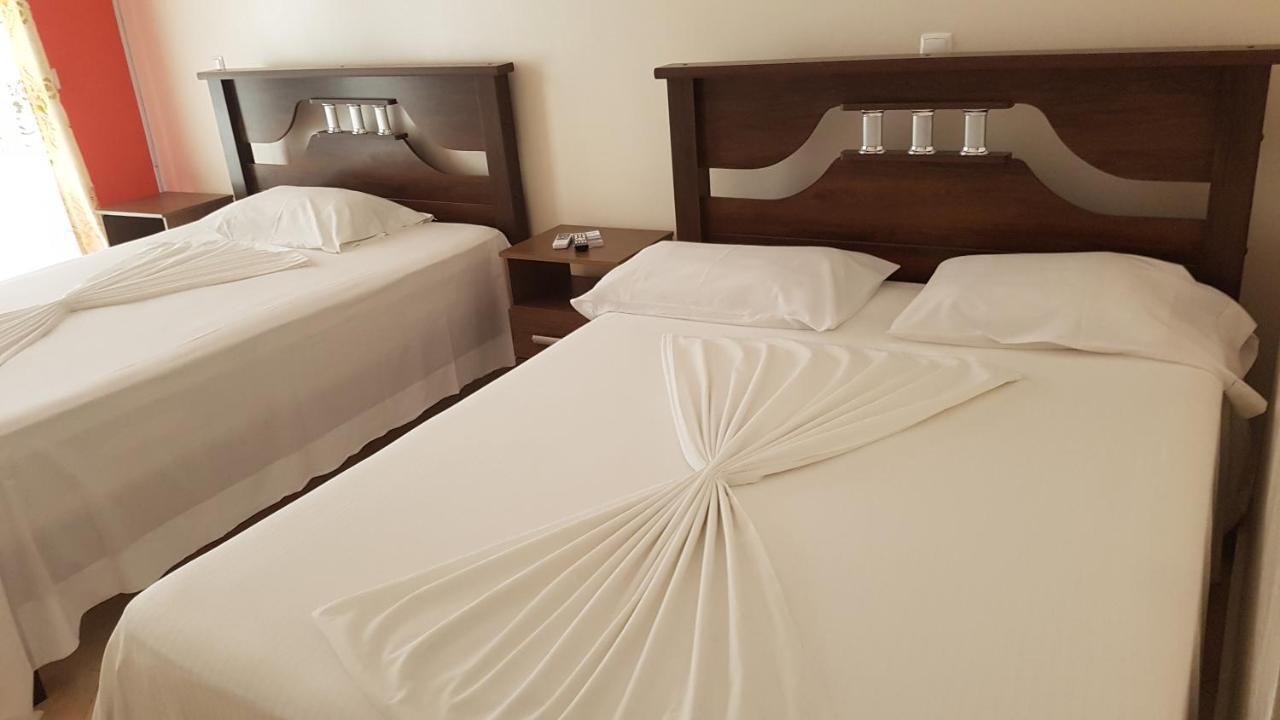 סאו פיליפי Hotel Ocean View & Restaurante Seafood מראה חיצוני תמונה