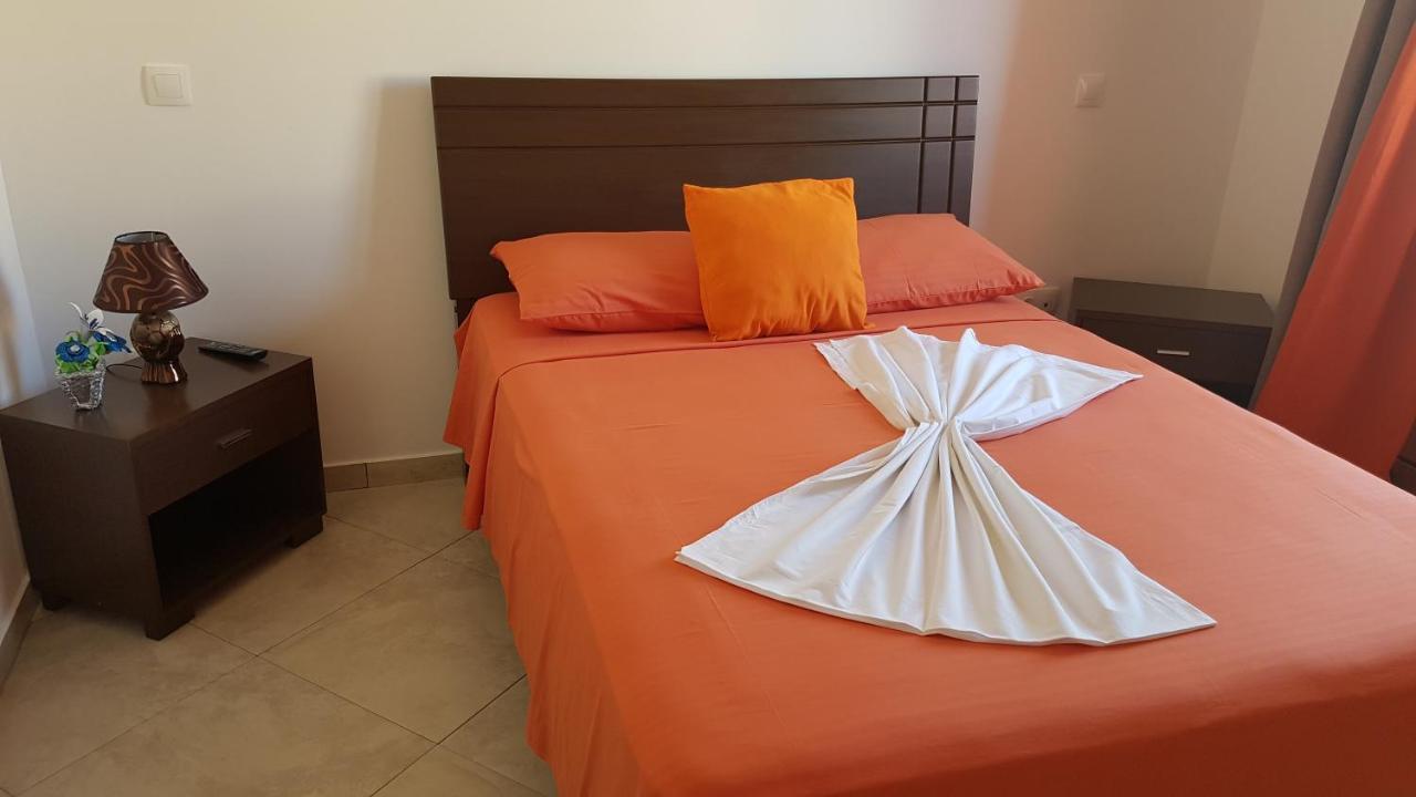 סאו פיליפי Hotel Ocean View & Restaurante Seafood מראה חיצוני תמונה