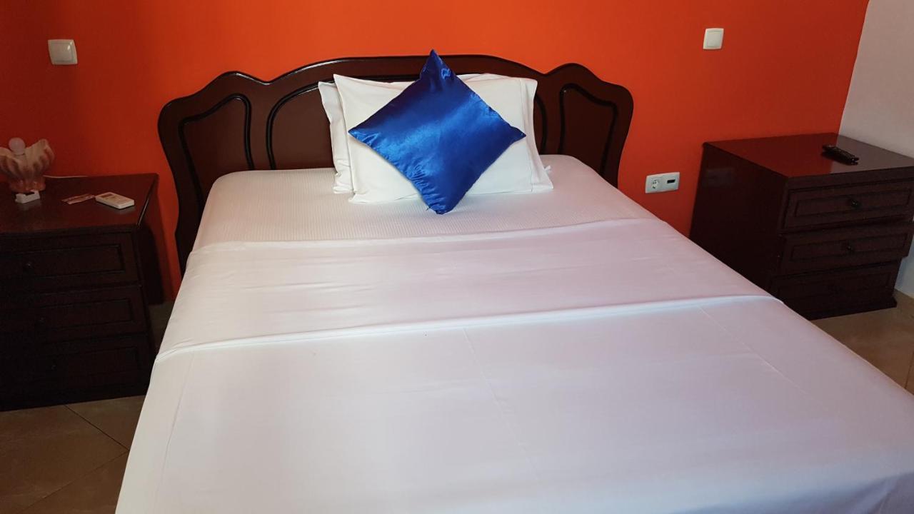 סאו פיליפי Hotel Ocean View & Restaurante Seafood מראה חיצוני תמונה